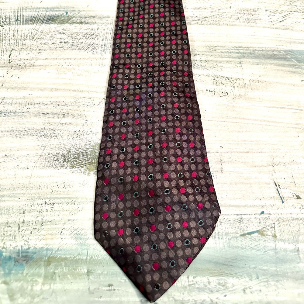 FENDI Necktie - Picture 2 of 8